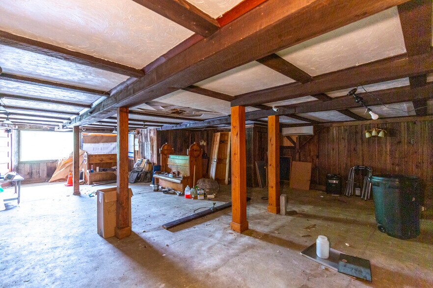 More Photos Of 23 E Main St, Hancock Restaurant For Sale