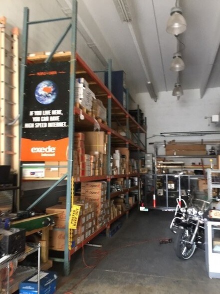 More Photos Of 3100 NW 72nd Ave, Miami Warehouse For Lease