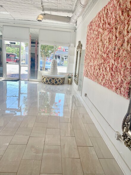 More Photos Of 5037 Union St, Union City Storefront For Sale