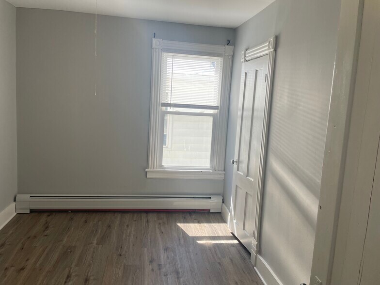 More Photos Of 27 Gallup St, North Adams Apartments For Sale