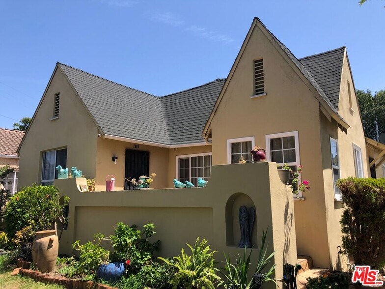 More Photos Of 1618 S Burnside Ave, Los Angeles Apartments For Sale
