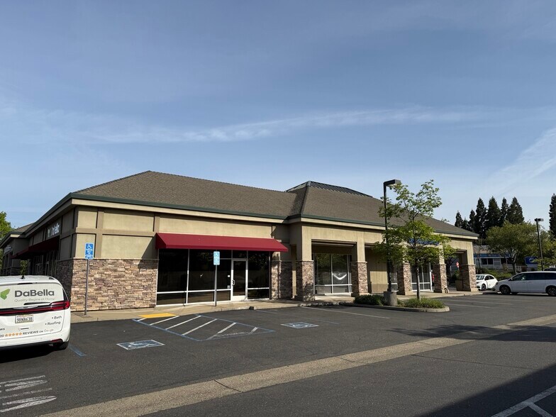 More Photos Of 4330 Golden Center Dr, Placerville Medical For Lease