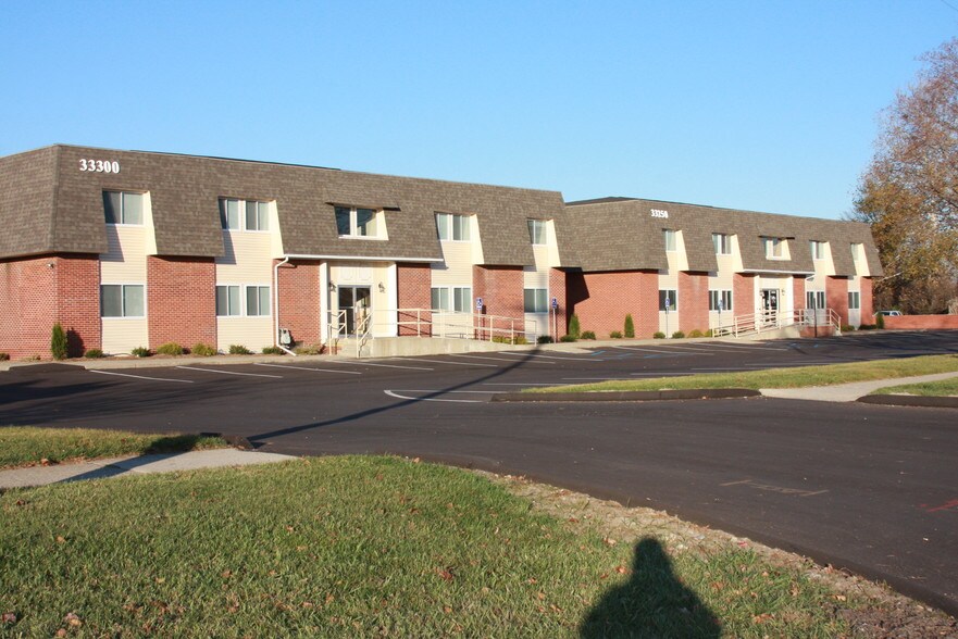 More Photos Of 33300 Warren Rd, Westland Office For Sale