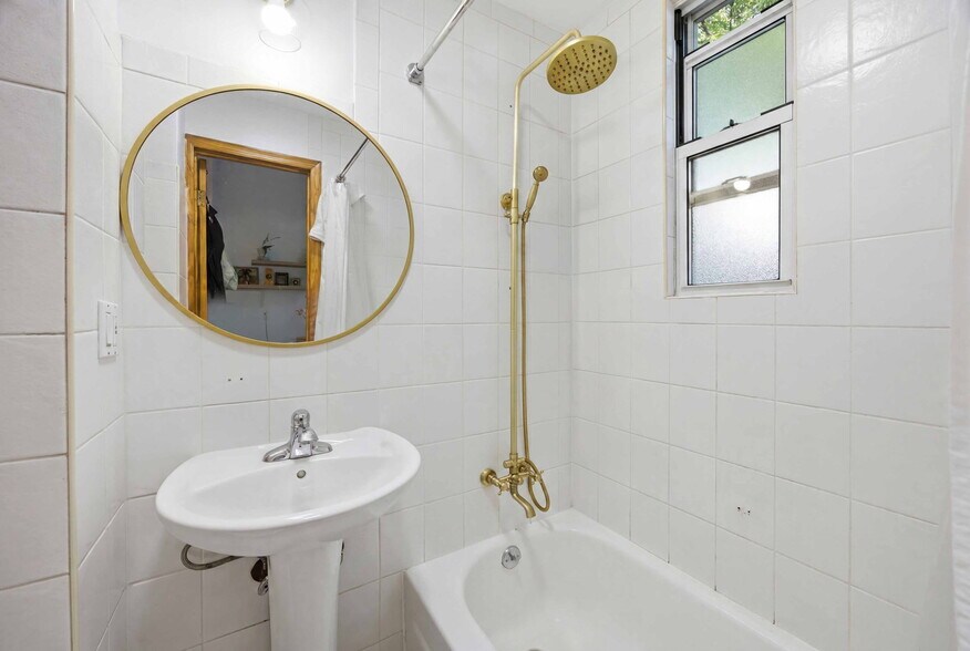 More Photos Of 317 Eckford St, Brooklyn Apartments For Sale