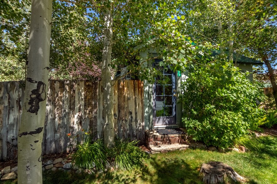 More Photos Of 717 Lake Ave, Grand Lake Specialty For Sale