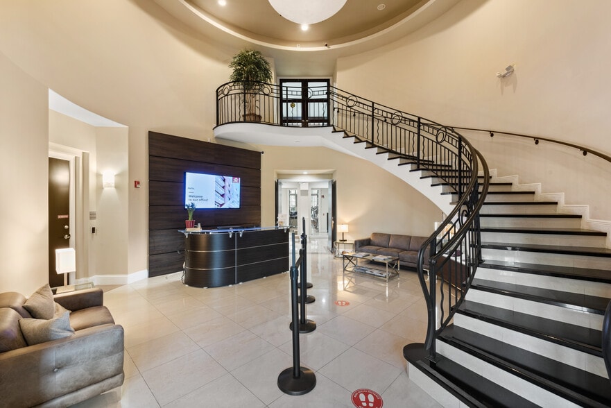 More Photos Of 12895 SW 132nd St, Miami Office For Sale