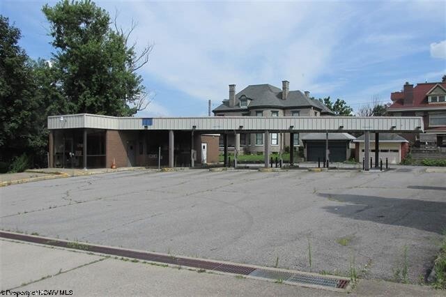 More Photos Of 108 Gaston Ave, Fairmont Bank For Sale