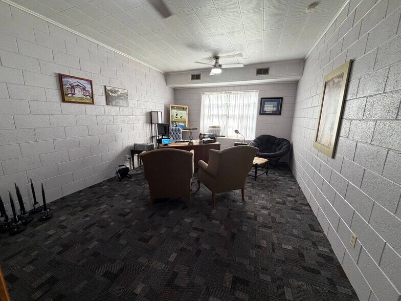 More Photos Of 204 Senter Ave, Omaha Lodge Meeting Hall For Sale