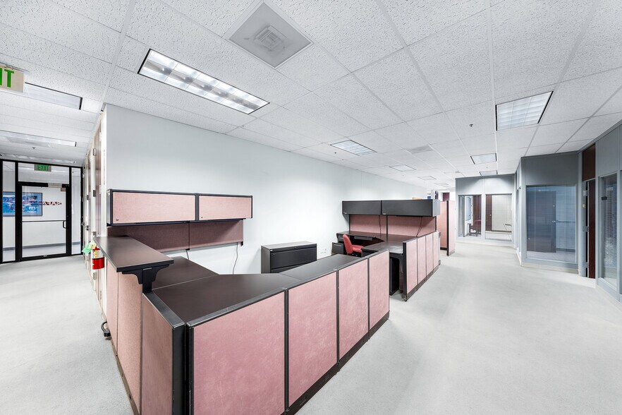 More Photos Of 601 S Sanden Blvd, Wylie Medical For Lease