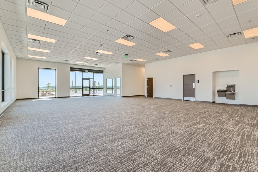 More Photos Of 15003 Grant St, Thornton Unknown For Lease