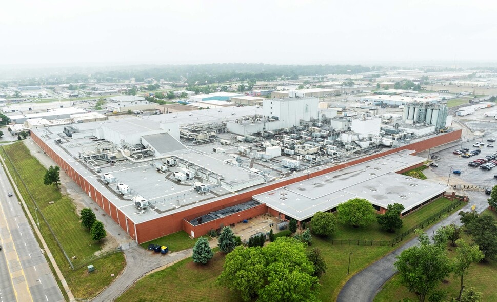Primary Photo Of 9601 F St, Omaha Food Processing For Sale
