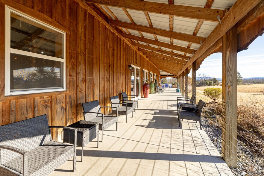 More Photos Of 150 Ridgemont Rd, Middletown Winery Vineyard For Sale