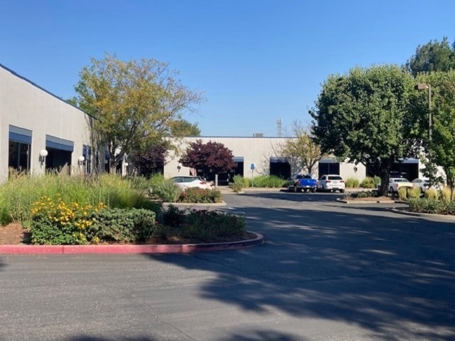 More Photos Of 4749 Bennett Dr, Livermore Research And Development For Sale