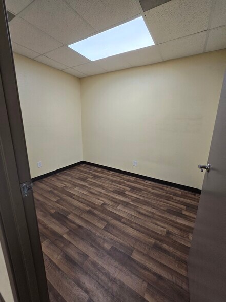 More Photos Of 6344 E Broadway Rd, Mesa Medical For Lease