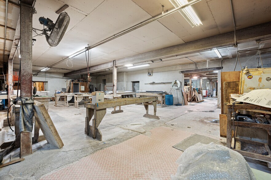 More Photos Of 600 W Main St, Norristown Showroom For Sale
