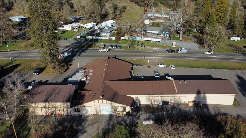 More Photos Of 44650 Highway 101, Laytonville Storefront For Sale