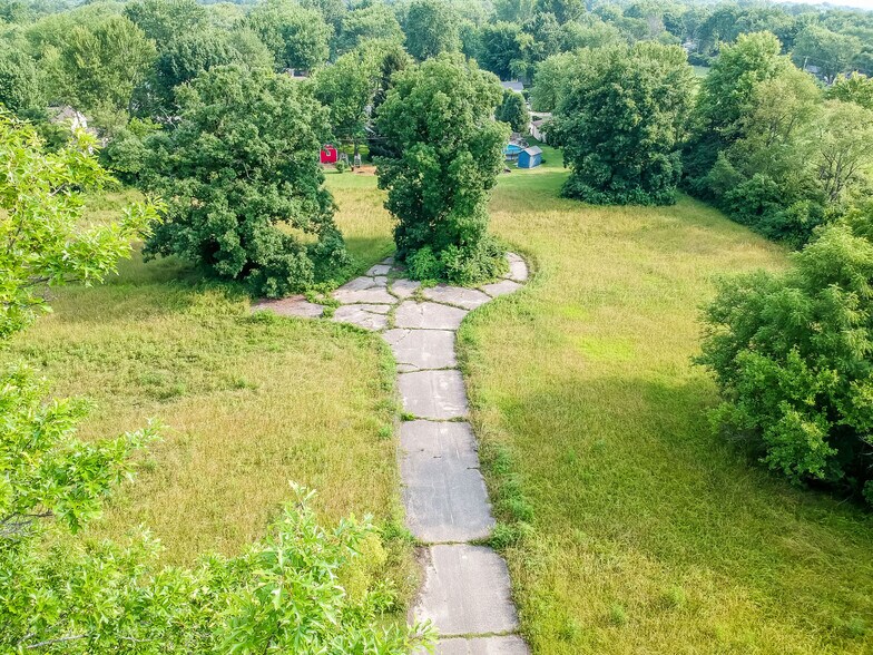 More Photos Of 0 Oak CT, Anderson Land For Sale