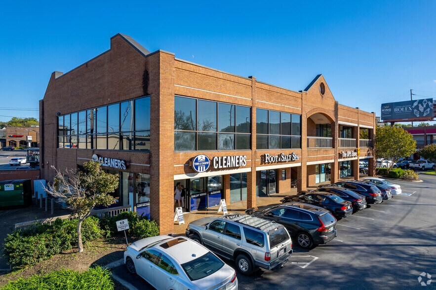 More Photos Of 4117 Hillsboro Pike, Nashville Freestanding For Lease