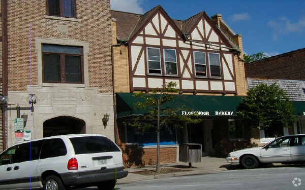 More Photos Of 1036 Sterling Ave, Flossmoor Storefront Retail Residential For Lease