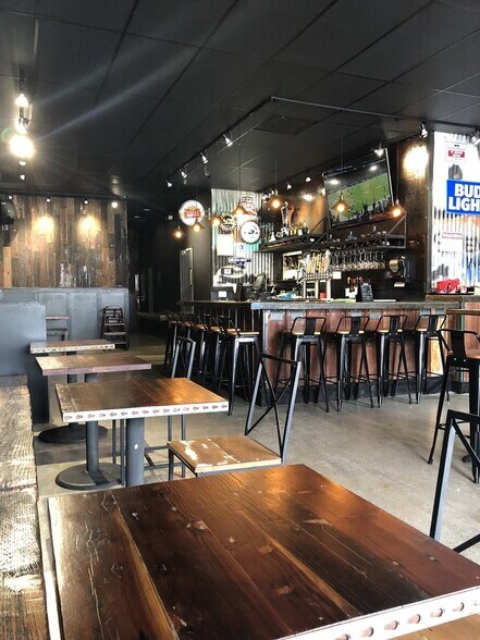 More Photos Of 108 W 3rd St, Long Beach Restaurant For Sale