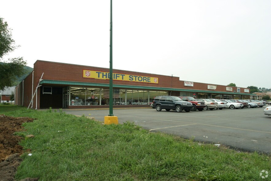 More Photos Of 1908 River Rd, North Apollo General Retail For Sale