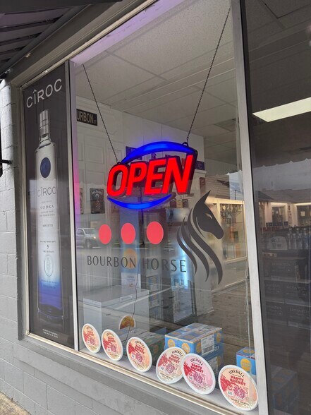 More Photos Of 129-131 S Broad St, Clinton Storefront Retail Office For Sale