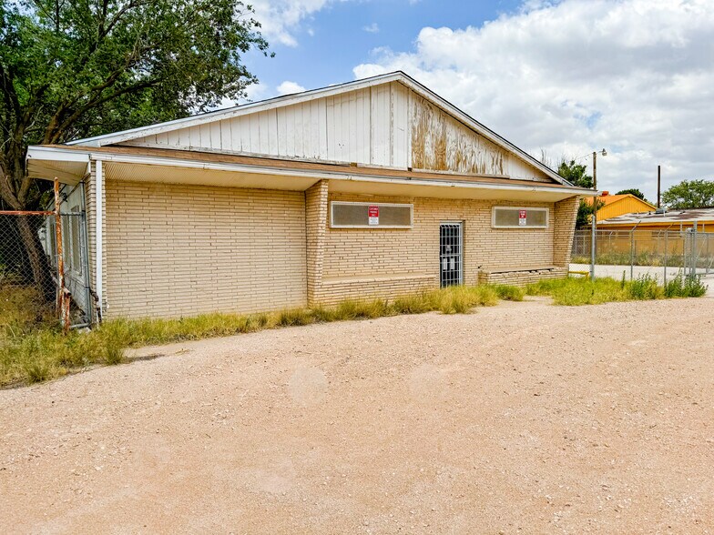 More Photos Of 4710 Andrews Hwy, Odessa Warehouse For Sale