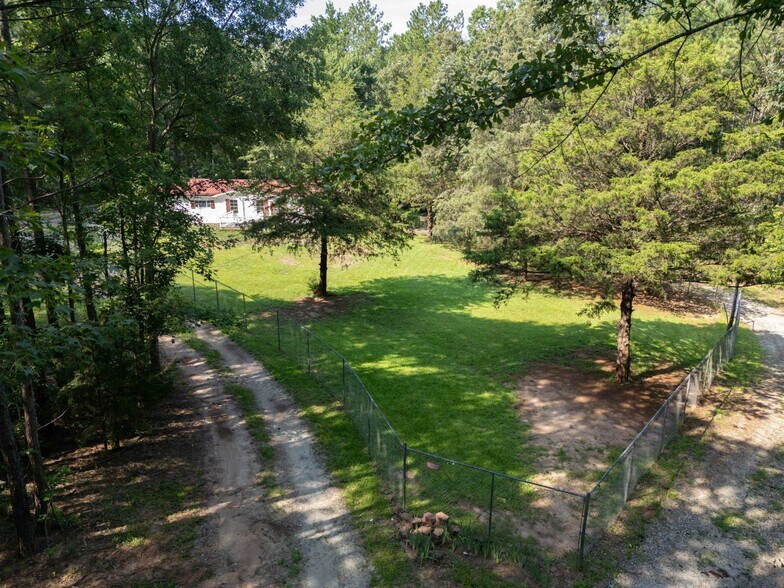 More Photos Of 905 Natures Trl, Forsyth Land For Sale