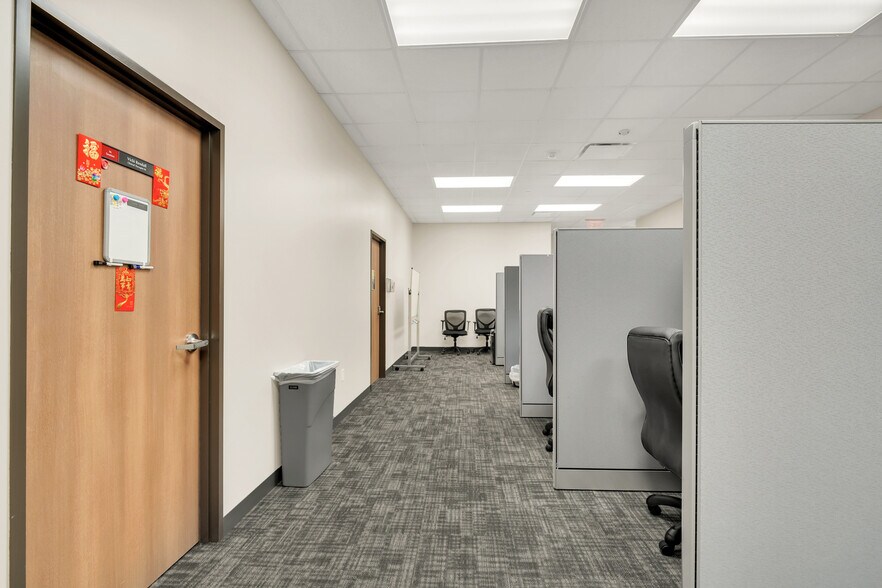 More Photos Of 1905 Jacquelyn Dr, Houston Schools For Lease