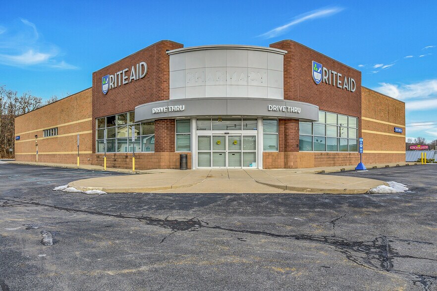 More Photos Of 1777 N Keyser Ave, Scranton Drugstore For Lease