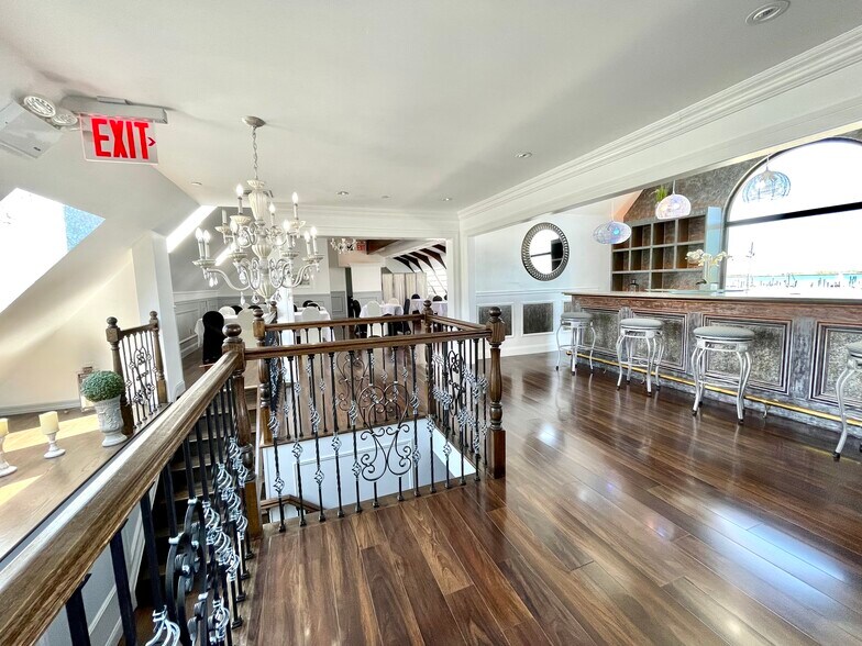 More Photos Of 141 Mansion Ave, Staten Island Restaurant For Sale