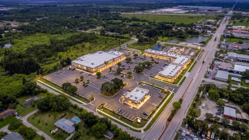 More Photos Of 5501 Orange Ave, Fort Pierce Light Distribution For Sale
