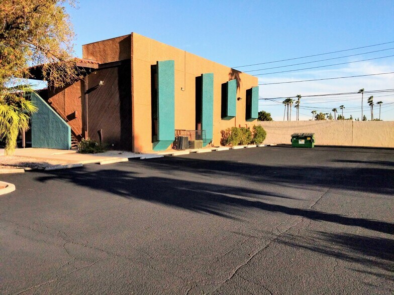 More Photos Of 11240-11242 N 19th Ave, Phoenix Medical For Lease