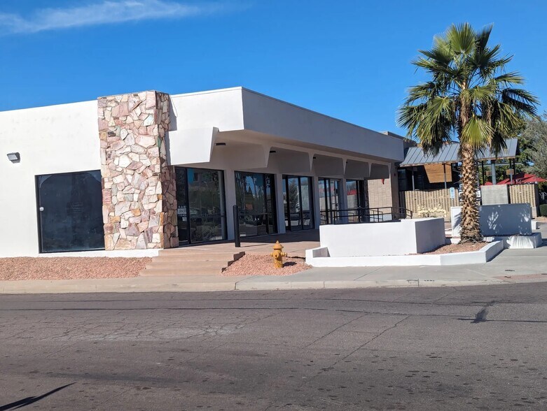 More Photos Of 1302 N Scottsdale Rd, Scottsdale Freestanding For Lease
