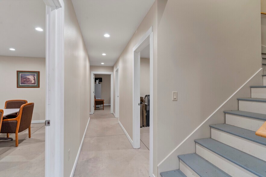 More Photos Of 2120 Apple Loop, Lyons Industrial For Sale