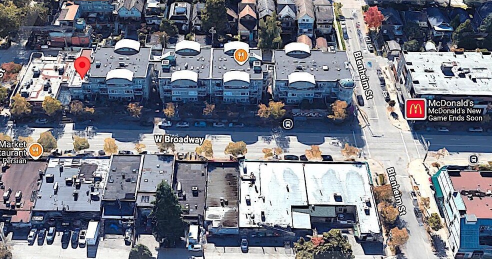 More Photos Of 3216 Broadway W, Vancouver Convenience Store For Sale