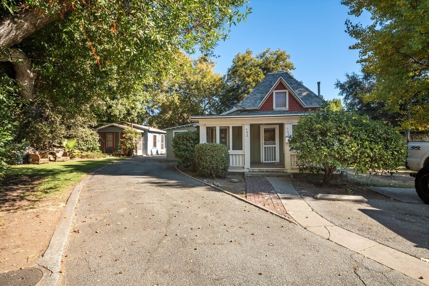 Primary Photo Of 542-548 N Madison Ave, Pasadena Apartments For Sale