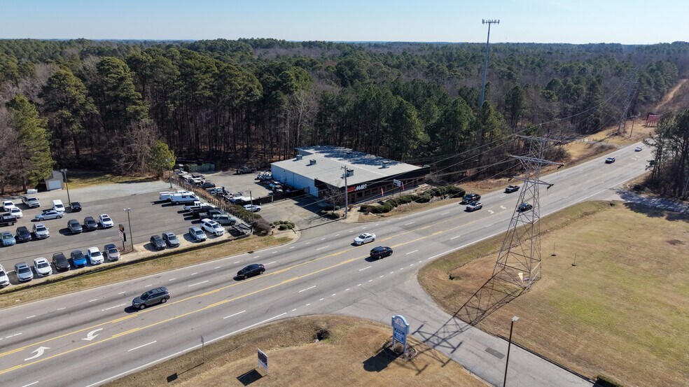 More Photos Of 1023 S Miami Blvd, Durham Warehouse For Lease