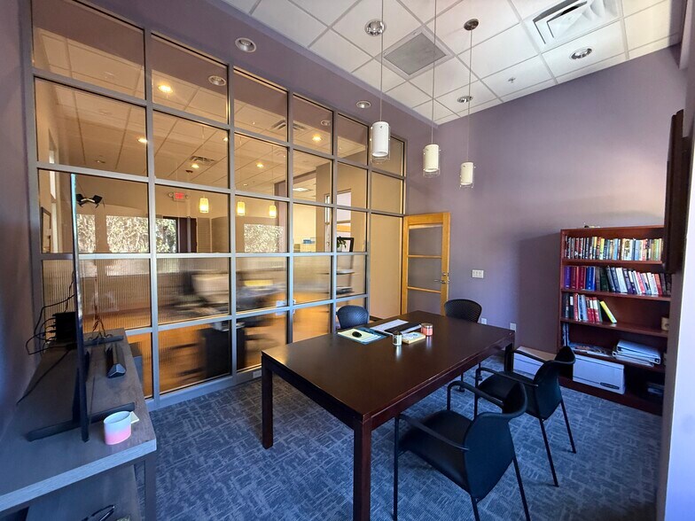 More Photos Of 961687 Gateway Blvd, Fernandina Beach Medical For Lease