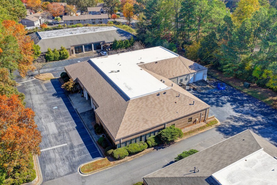 More Photos Of 3274 Medlock Bridge Rd, Peachtree Corners Flex For Sale