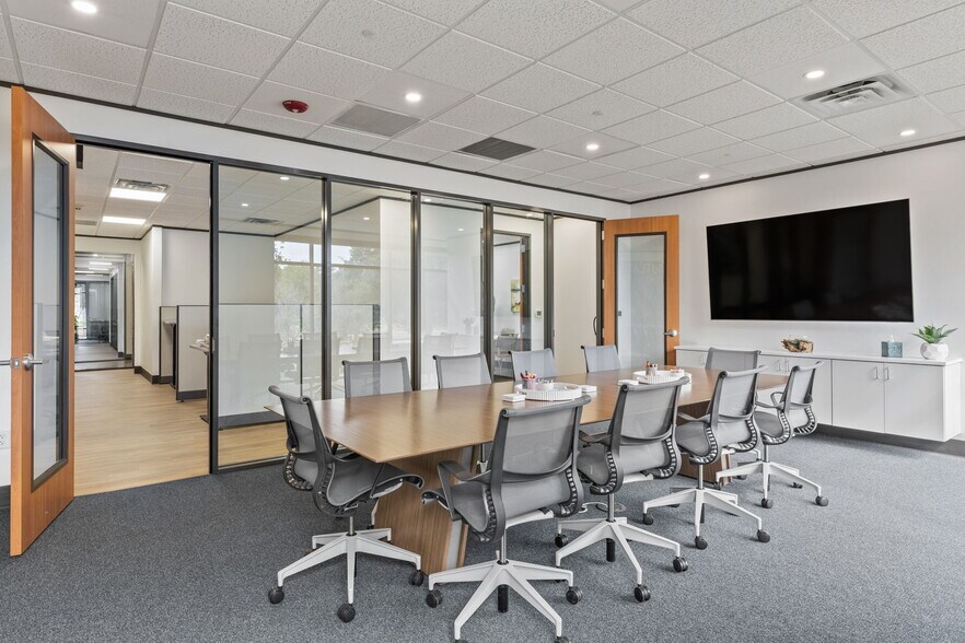 More Photos Of 2508 Ashley Worth Blvd, Austin Medical For Sale