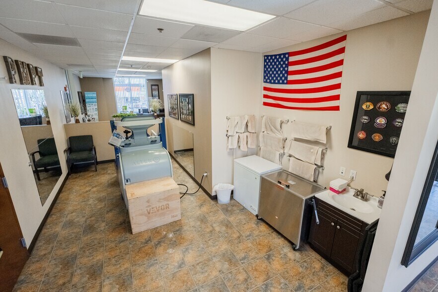 More Photos Of 28975 Front St, Temecula Medical For Sale