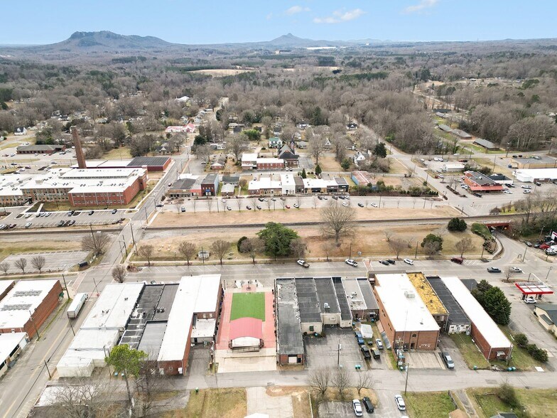 More Photos Of 136 W Virginia Ave, Bessemer City Storefront Retail Office For Sale