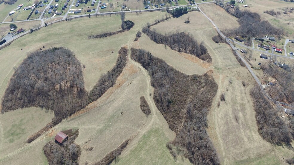 More Photos Of 2684 Weaver Pike, Bristol Land For Sale