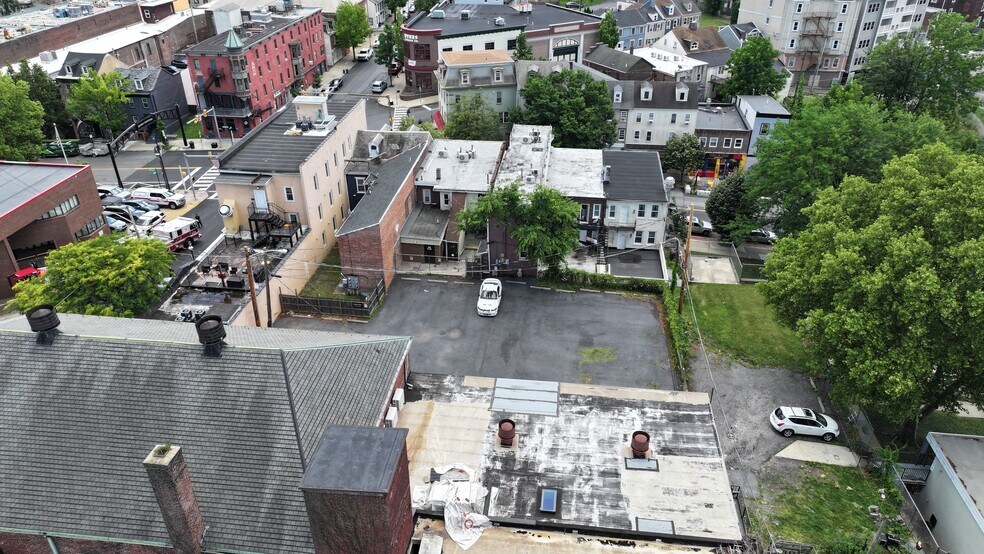 More Photos Of 607-609 Northampton St, Easton Apartments For Sale