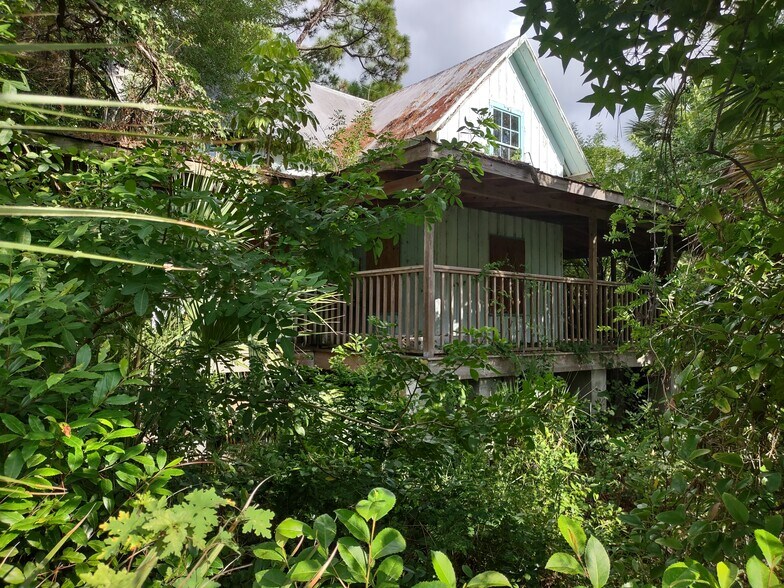 More Photos Of 507 Anclote Rd, Tarpon Springs Land For Sale