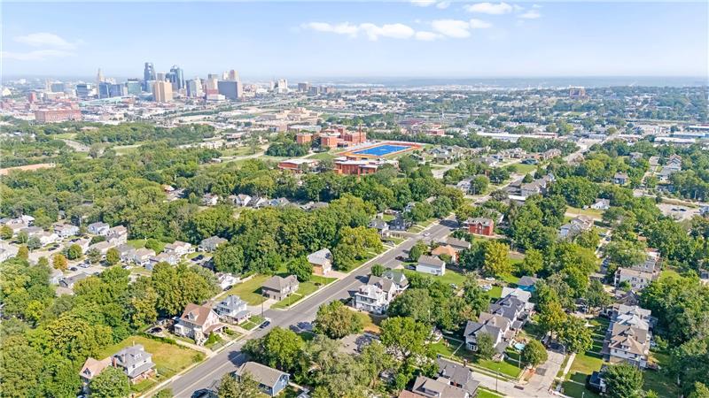 More Photos Of 2207 E 24th Ter, Kansas City Apartments For Sale