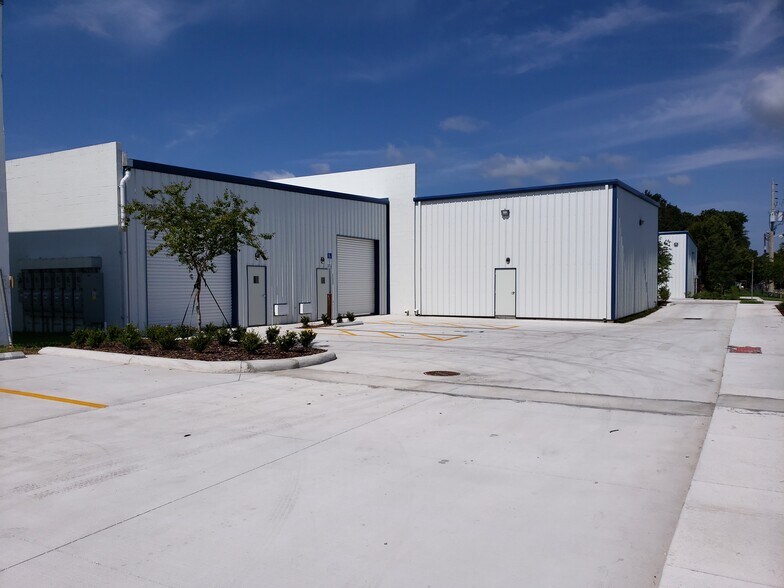 More Photos Of 1900 Monte Carlo Trl, Orlando Unknown For Lease