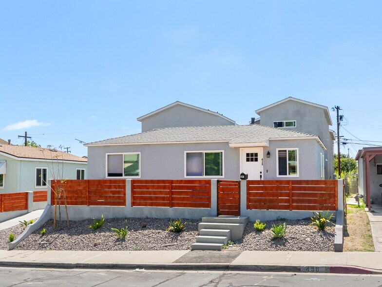 More Photos Of 438 Denby St, San Diego Apartments For Sale