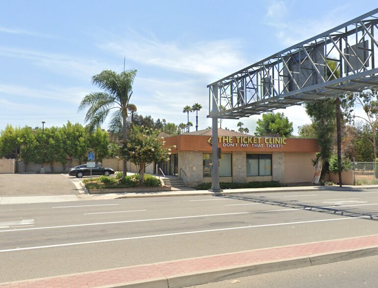Primary Photo Of 940 Grand Ave, Santa Ana Unknown For Lease